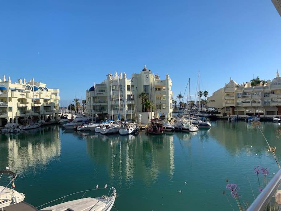 Benalmadena Costa Malaga Apartamento Muy Acogedor Con Vistas Al Mar Terraza Gigante Para Verano E Invierno Parking Zewnętrze zdjęcie